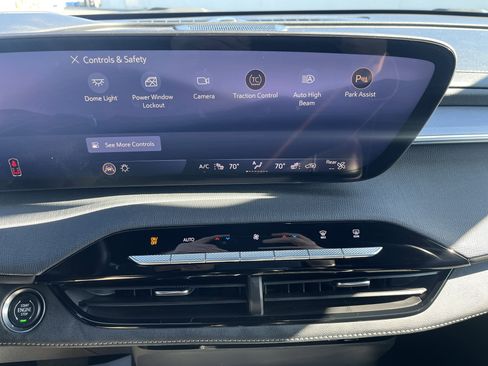 Used 2025 Buick Enclave Sport Touring w/ LPO, Floor Liner Package image 29