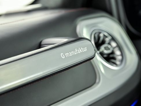 Used 2023 Mercedes-Benz G 63 AMG 4MATIC image 33