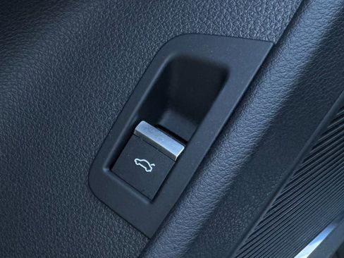 Used 2025 Audi Q7 3.0T Premium Plus image 93