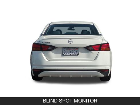 Used 2025 Nissan Altima 2.5 S FWD image 8