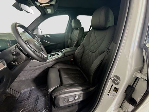 Used 2026 BMW X5 sDrive40i RWD image 22