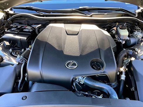 Used 2014 Lexus IS 250 w/ Luxury Package w/Gray Wood image 30