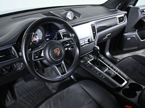 Used 2017 Porsche Macan S AWD/4WD image 10