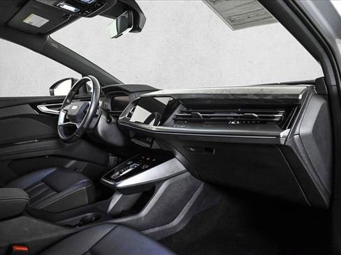 Certified 2024 Audi Q4 e-tron Premium Plus w/ Premium Plus image 23
