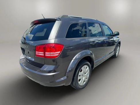 Used 2017 Dodge Journey SE FWD image 9