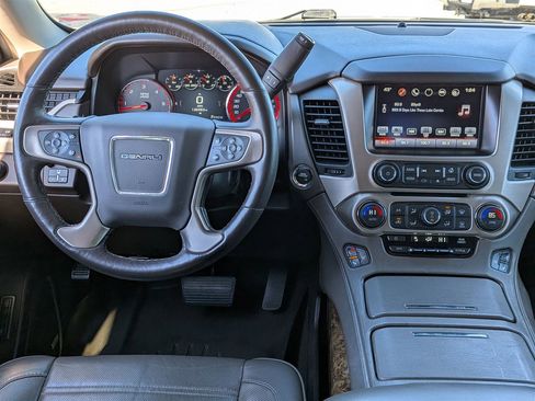 Used 2016 GMC Yukon XL Denali w/ Open Road Package image 34