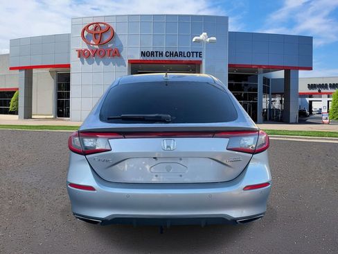 Used 2022 Honda Civic Sport Touring image 9