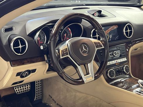 Used 2016 Mercedes-Benz SL 400 image 16