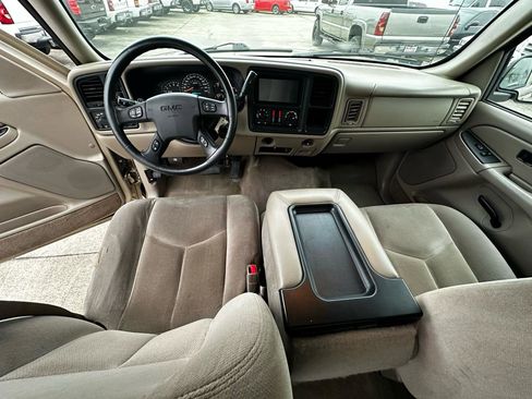 Used 2005 GMC Sierra 1500 SLE w/ Off-Road Package image 18