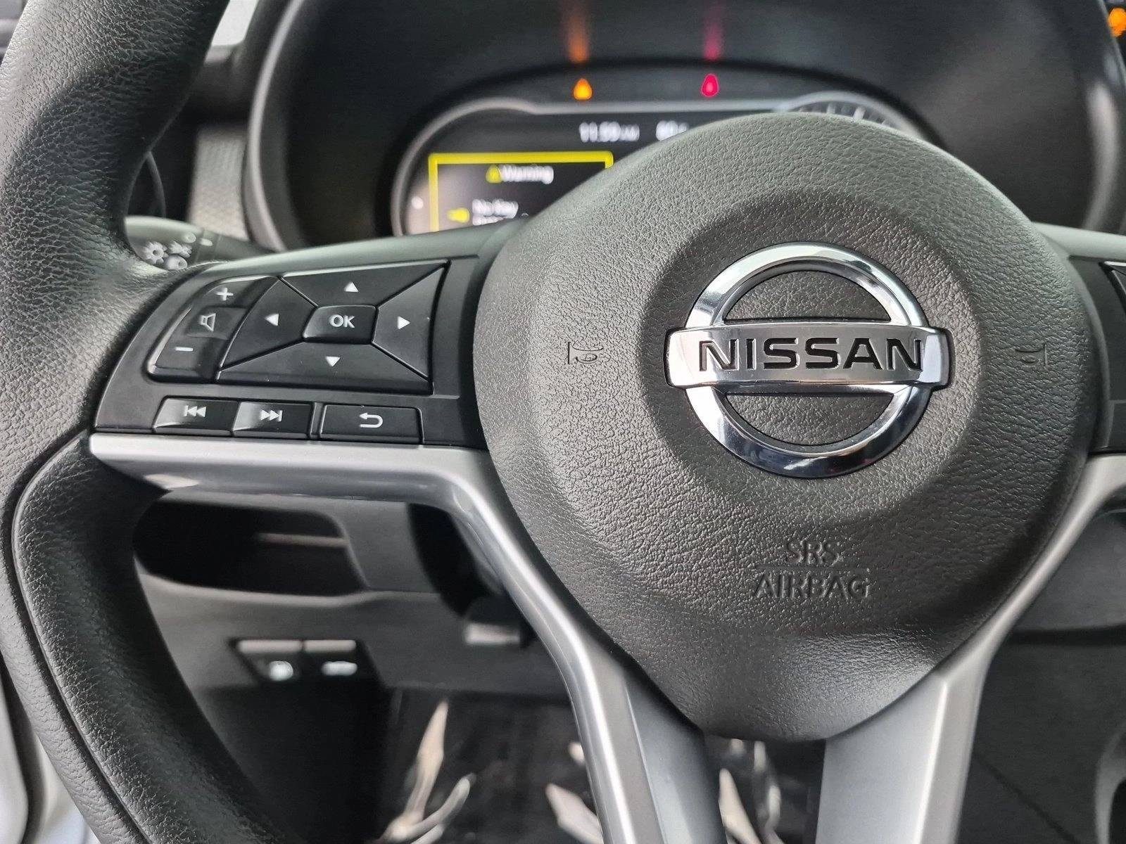 Used 2020 Nissan Kicks SV w/ Exterior Package FWD image 28
