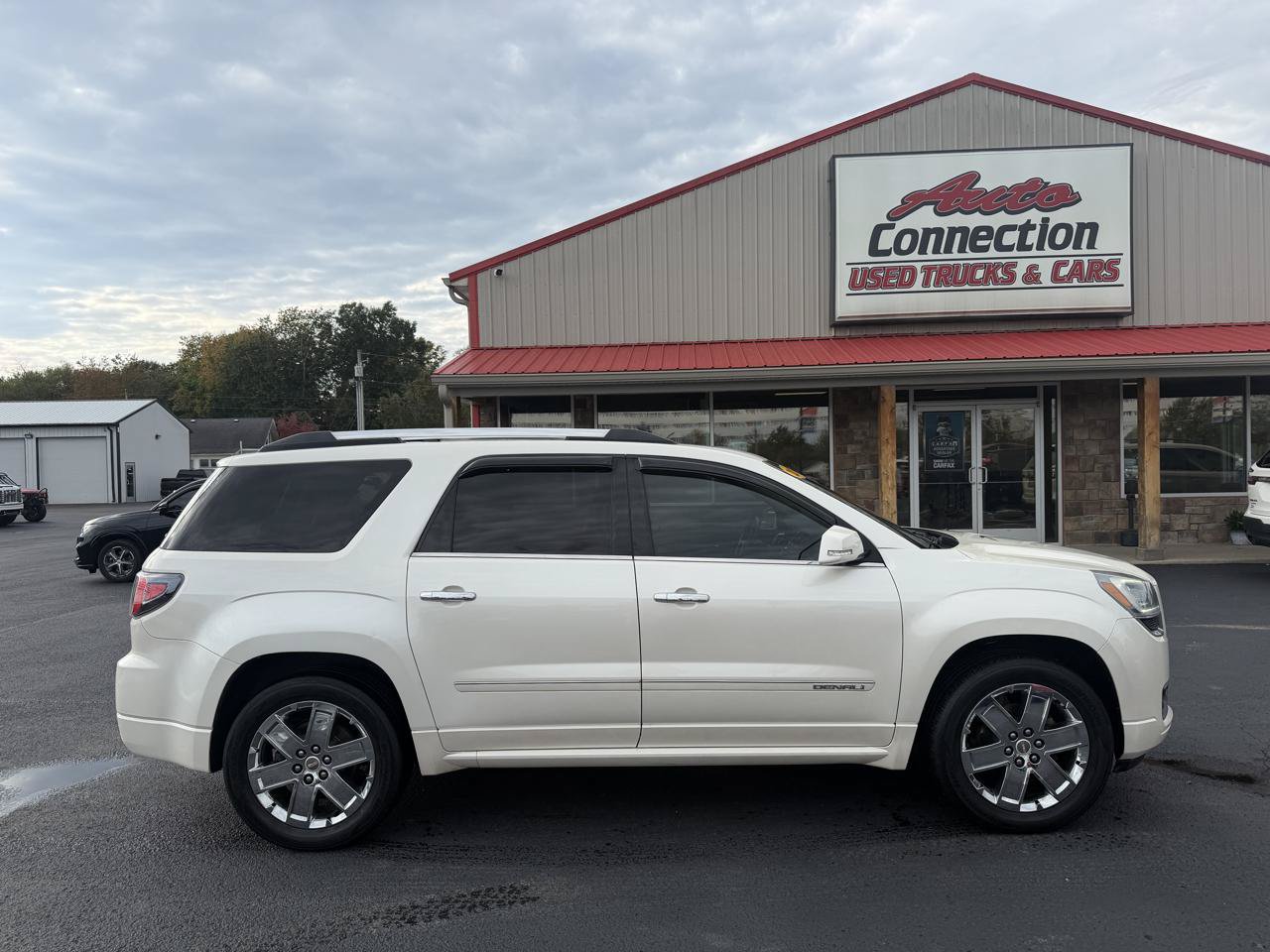Used 2013 GMC Acadia Denali AWD/4WD image 3
