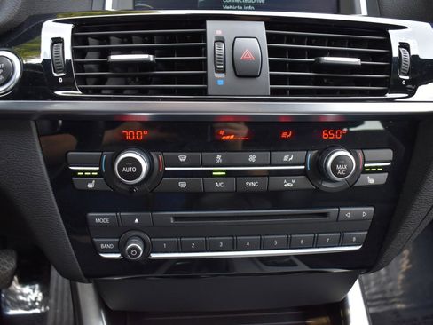 Used 2016 BMW X4 M40i image 27