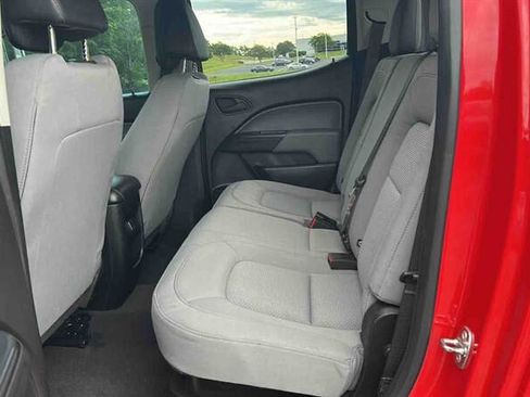 Used 2019 Chevrolet Colorado W/T w/ Custom Special Edition AWD/4WD image 19