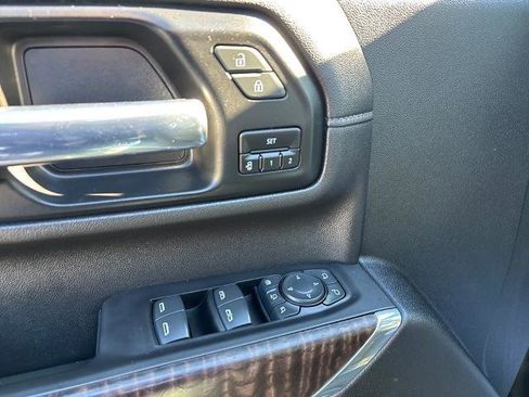 Used 2020 GMC Sierra 2500 Denali w/ Denali Ultimate Package image 21