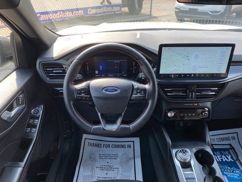 Used 2025 Ford Escape ST-Line w/ Tech Pack #1 AWD/4WD image 20