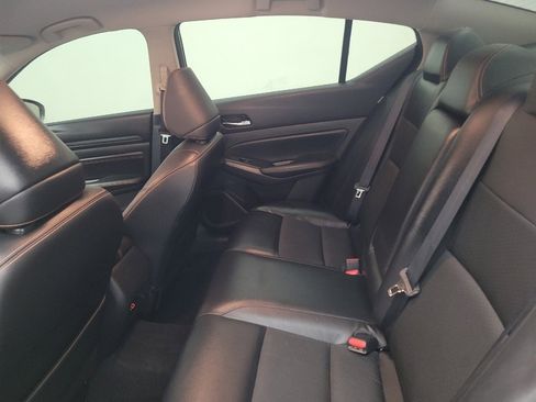 Used 2021 Nissan Altima 2.5 SR FWD image 18