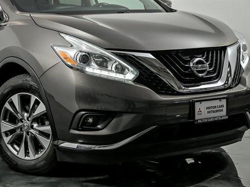 Used 2016 Nissan Murano SL w/ SL Technology Package AWD/4WD image 2