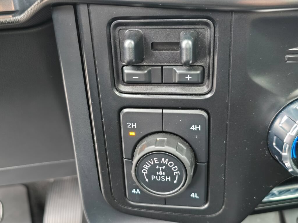 Used 2024 Ford F150 Raptor AWD/4WD image 24