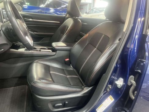 Used 2024 Nissan Altima 2.5 SR image 16