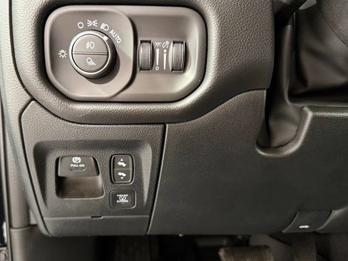 New 2026 RAM 1500 Laramie w/ Laramie Southwest Edition AWD/4WD image 15