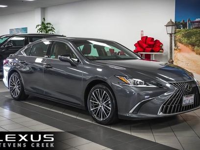 Certified 2023 Lexus ES 300h w/ Premium Package
