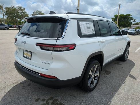 New 2025 Jeep Grand Cherokee L Limited w/ Luxury Tech Group II AWD/4WD image 5