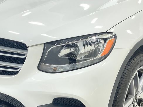 Used 2017 Mercedes-Benz GLC 300 4MATIC image 34