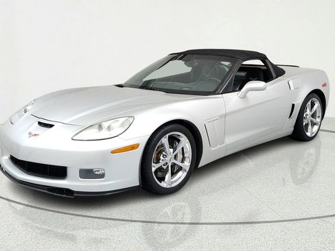 Used 2010 Chevrolet Corvette Grand Sport w/ Preferred Equipment Group RWD image 1
