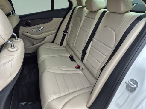 Used 2020 Mercedes-Benz C 300 4MATIC Sedan image 19