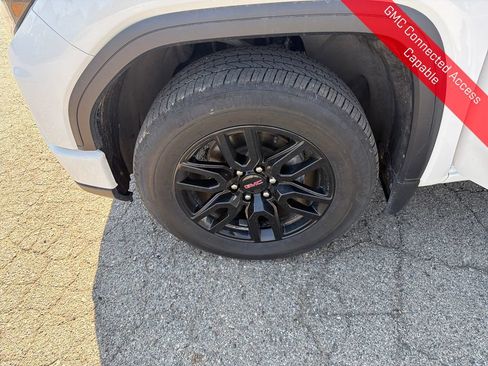 Used 2024 GMC Sierra 1500 Elevation AWD/4WD image 28