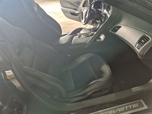 Used 2014 Chevrolet Corvette Base w/ Battery Protection Package image 29