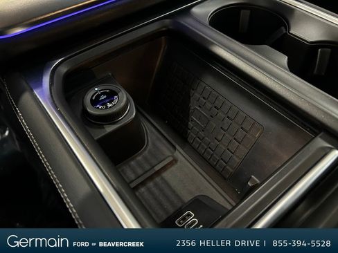 Used 2025 Ford Expedition Max Platinum image 20