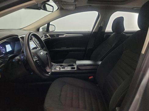 Used 2020 Ford Fusion SE AWD/4WD image 17