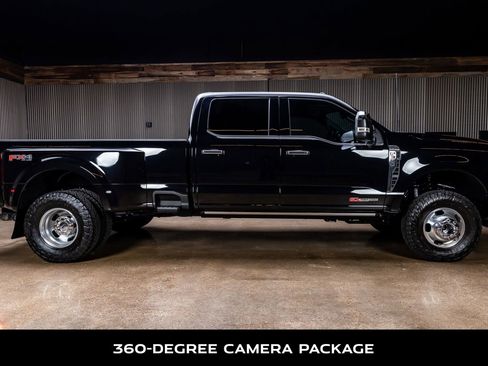 Used 2024 Ford F350 Platinum image 10