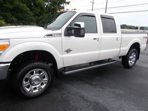 Used 2016 Ford F350 Lariat w/ Lariat Ultimate Package AWD/4WD image 7