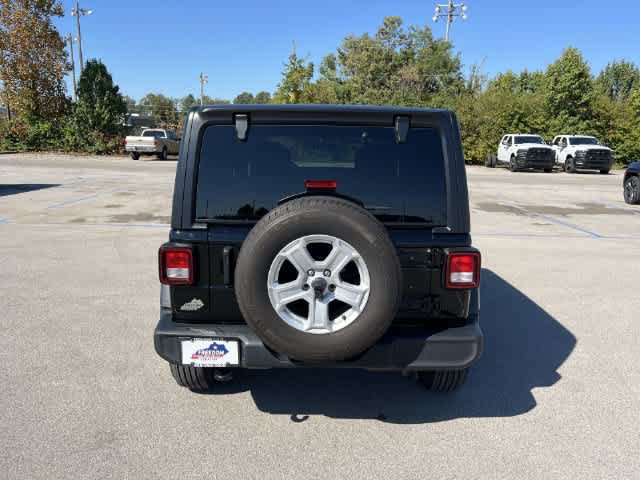 Used 2023 Jeep Wrangler Unlimited Sport AWD/4WD image 7