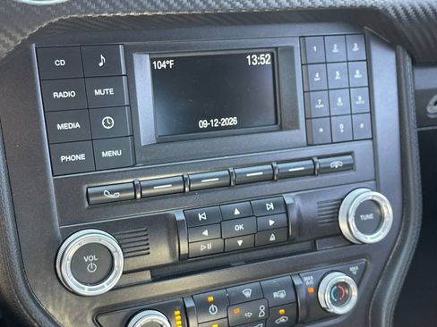Used 2016 Ford Mustang Coupe RWD image 9