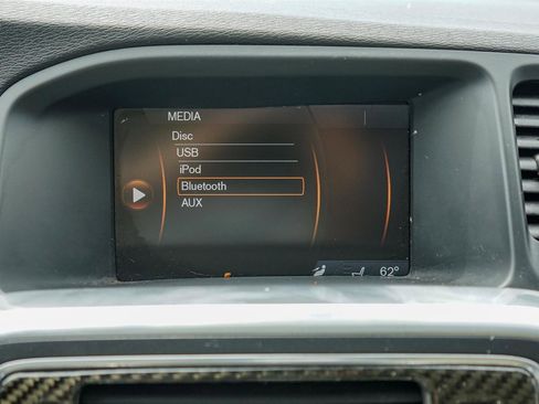 Used 2013 Volvo S60 T5 image 12