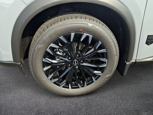 New 2026 Nissan Rogue SV AWD/4WD image 4