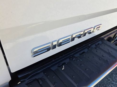 Used 2015 GMC Sierra 1500 SLE w/ SLE Value Package AWD/4WD image 14