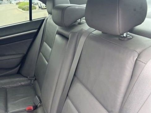 Used 2011 Honda Civic EX-L image 9