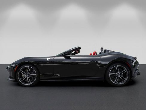 Certified 2024 Ferrari Roma Spider RWD image 6