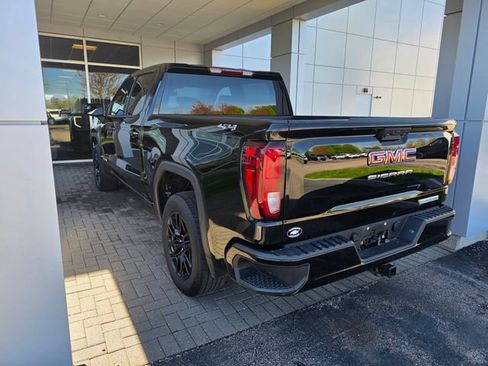 Used 2023 GMC Sierra 1500 Elevation AWD/4WD image 2