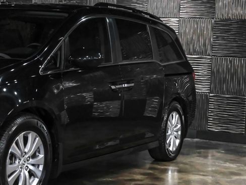Used 2016 Honda Odyssey EX-L image 9