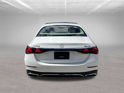 Used 2026 Mercedes-Benz E 350 4MATIC Sedan image 4
