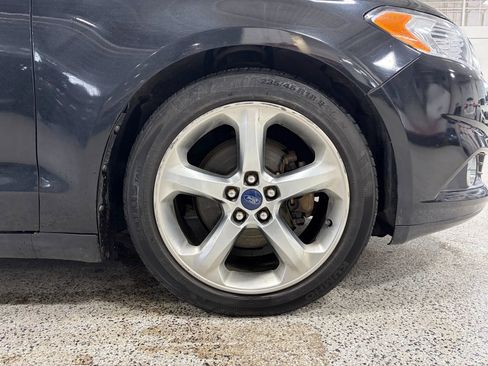 Used 2013 Ford Fusion SE image 13