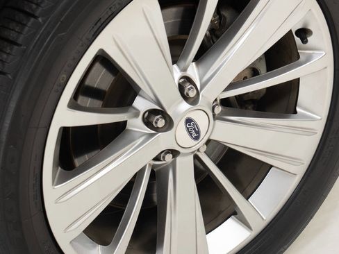 Used 2019 Ford Explorer Limited image 70