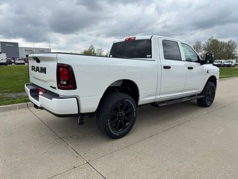 New 2026 RAM 2500 Tradesman AWD/4WD image 7