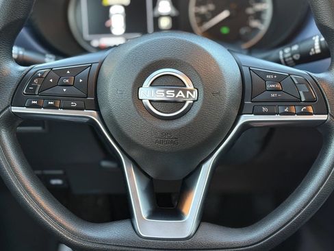 Used 2023 Nissan Versa SV w/ Trunk Package image 14