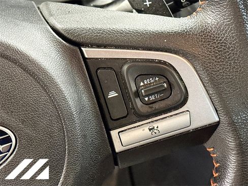 Used 2017 Subaru Crosstrek 2.0i Limited image 13